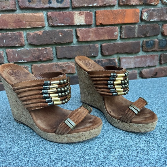 TORY BURCH 10.5 tan suede beaded wedge sandal - Picture 2 of 14